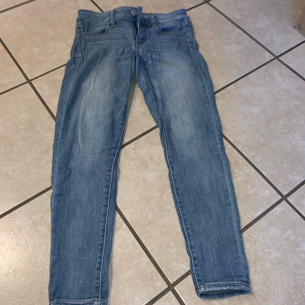 Never worn American Eagle jeans